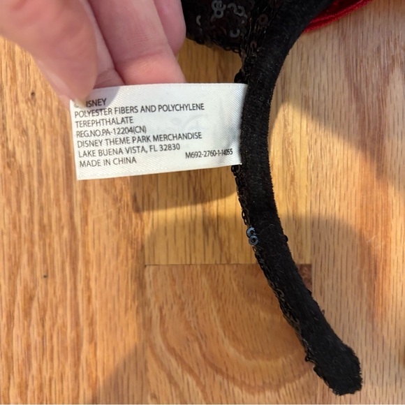 Adorable Red & Black Minnie Mouse Tulle Skirt w/Matching Ears Headband! - Picture 5 of 5